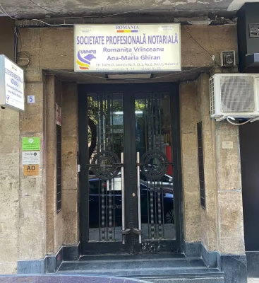 Intrarea biroului notarial Romanita Vrînceanu și Ana-Maria Ghiran București