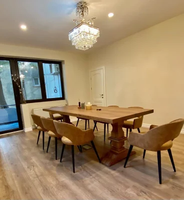 Sală de consiliere pentru clienți la biroul notarial București